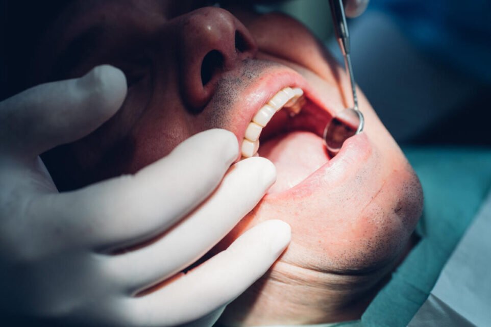 Inquiry Launched After Patient Claims Wrong Tooth Removed